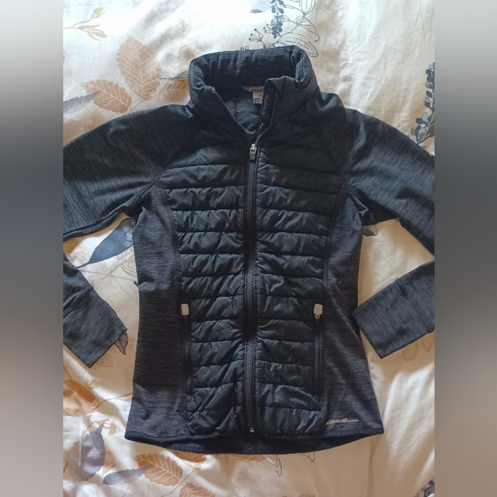 Eddie Bauer: Size;xs  Color;black